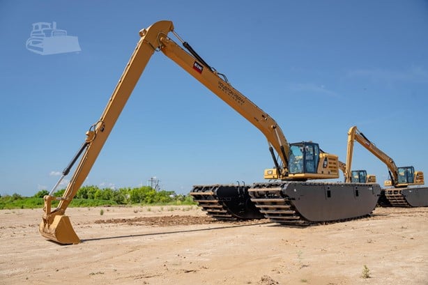 2019 CATERPILLAR 330
