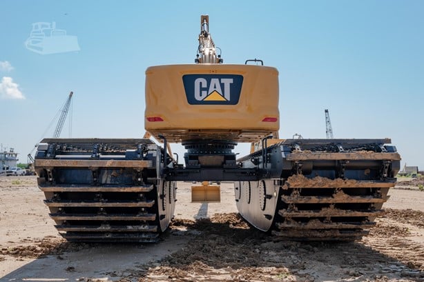 2019 CATERPILLAR 330 - Image 4