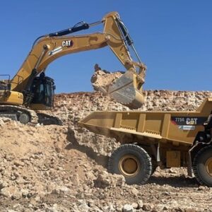 2022 CATERPILLAR 374