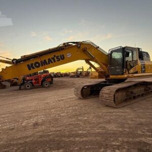 2022 KOMATSU PC490 LC-11