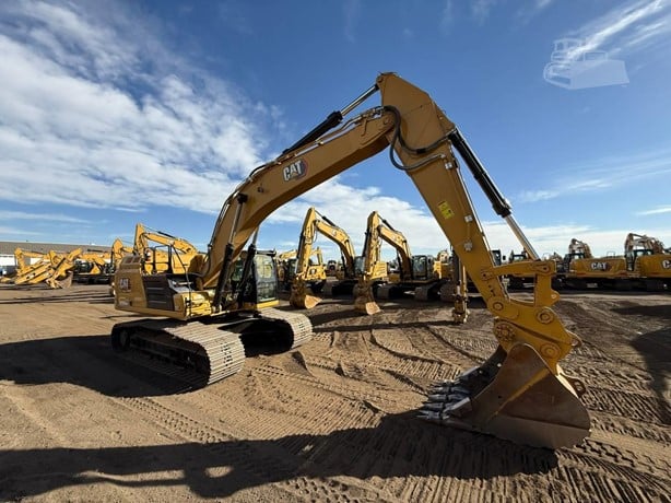 2024 CATERPILLAR 352F - Image 2