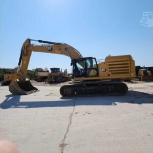 2023 CATERPILLAR 352