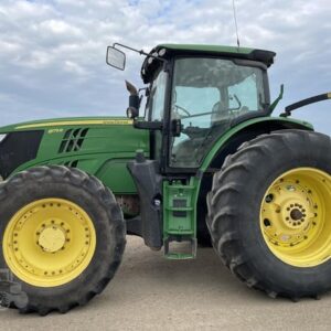 2016 JOHN DEERE 6175R