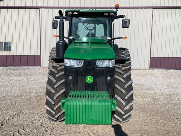 2013 JOHN DEERE 8235R - Image 4