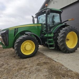 2013 JOHN DEERE 8235R