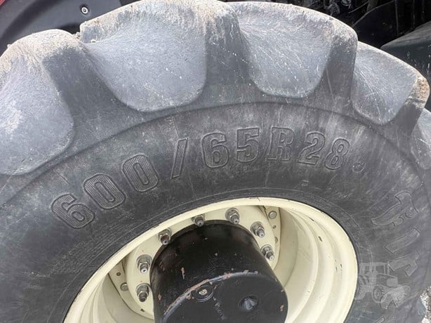 2018 VERSATILE 260 - Image 6