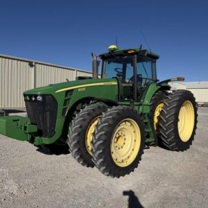 2009 JOHN DEERE 8330