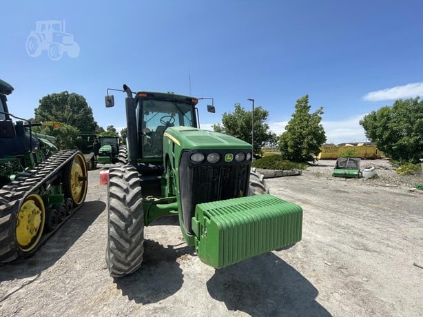 2008 JOHN DEERE 8130 - Image 2