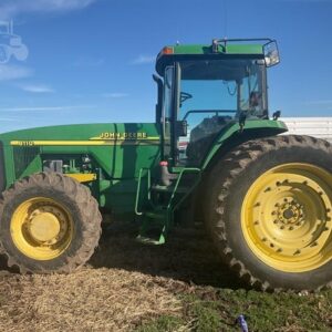 2000 JOHN DEERE 8110