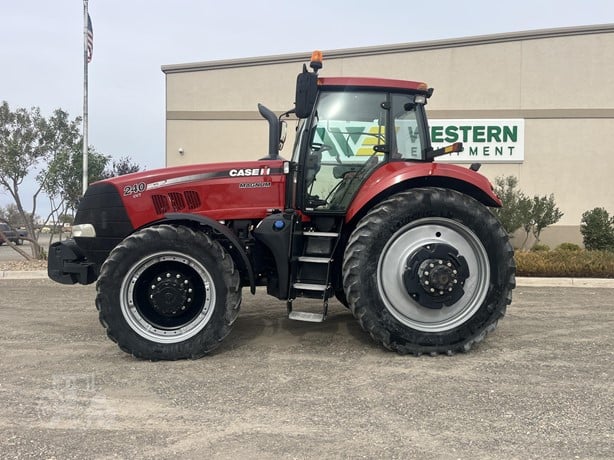 2014 CASE IH MAGNUM 240 CVT - Image 2