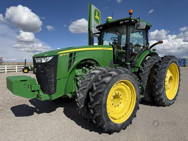 2015 JOHN DEERE 8270R