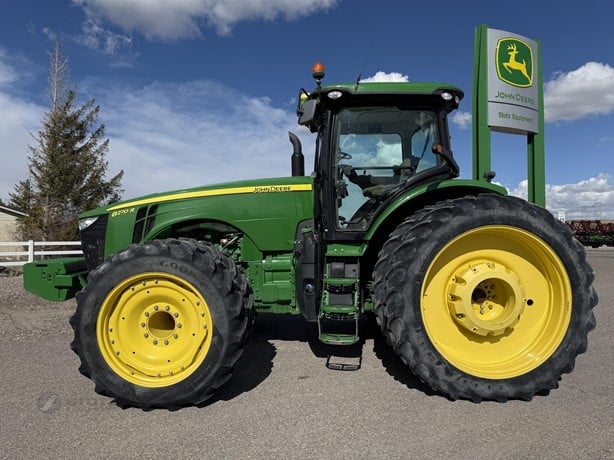 2015 JOHN DEERE 8270R - Image 2