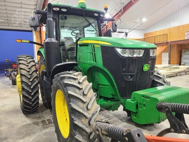 2017 JOHN DEERE 7290R - Image 2