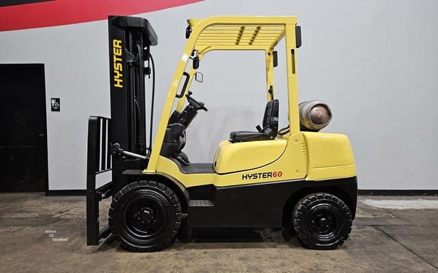 2016 HYSTER H60XT
