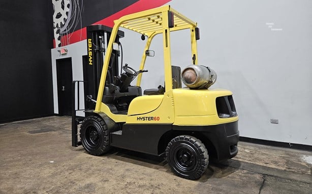 2016 HYSTER H60XT - Image 2
