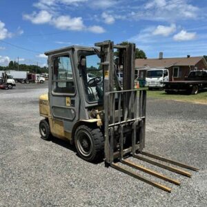 2000 CATERPILLAR DP30K
