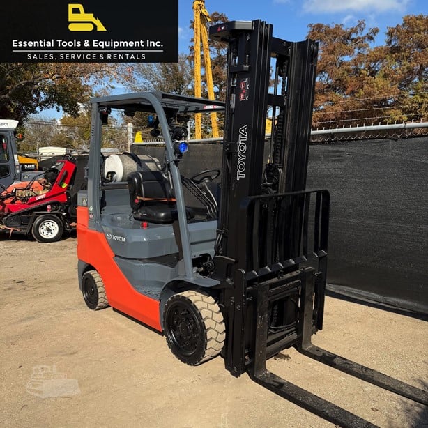 2020 TOYOTA 8FGU32 - Image 6