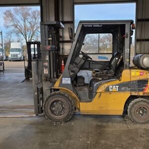 2017 CATERPILLAR GP30N