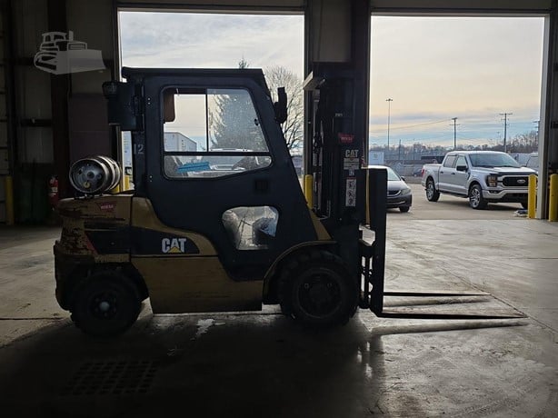 2017 CATERPILLAR GP30N - Image 5