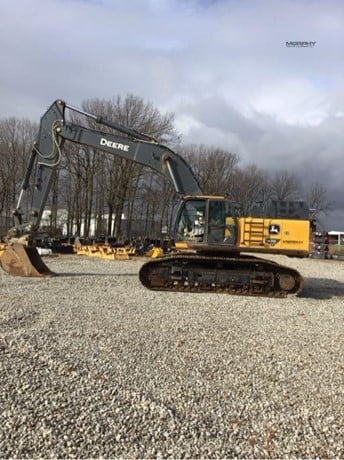 2023 DEERE 470 P-TIER - Image 2