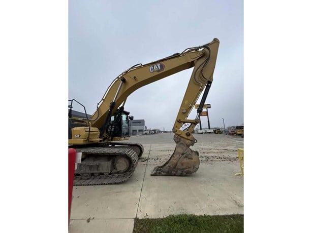 2023 CATERPILLAR 340 - Image 2