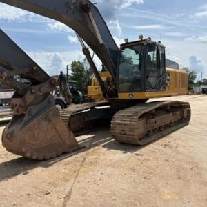 2023 DEERE 350 P-TIER