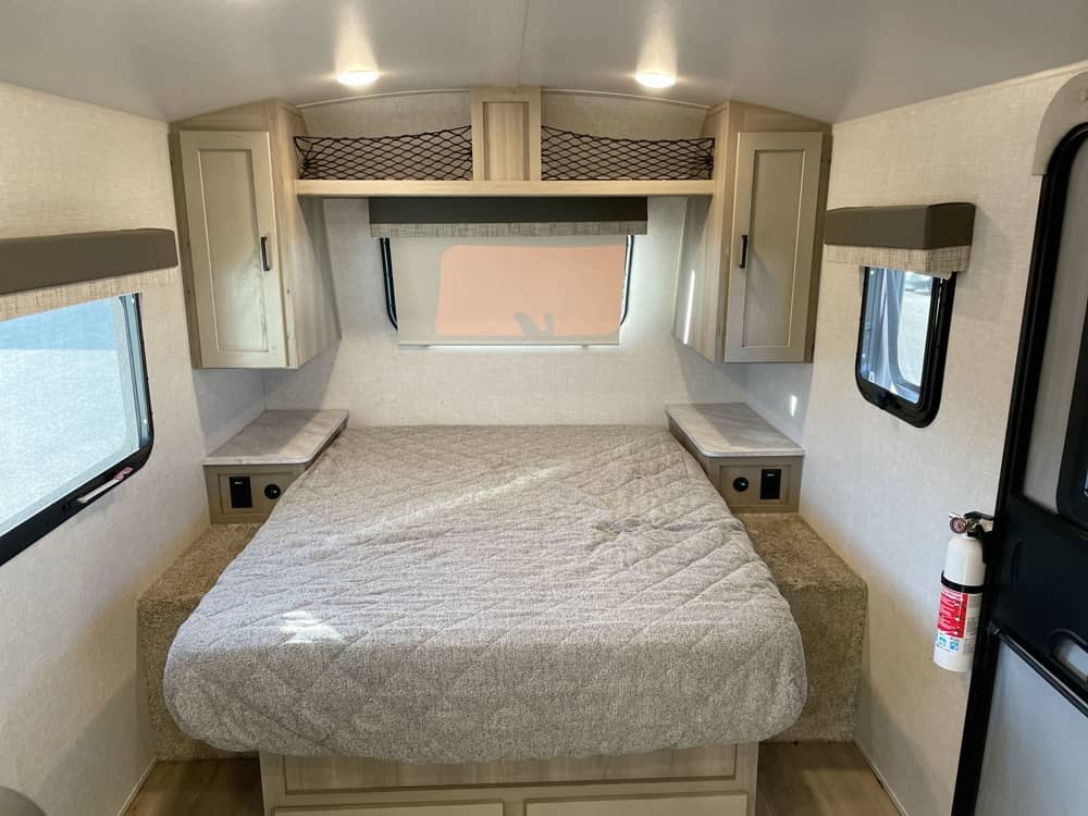 Used 2023 Forest River Flagstaff E-Pro 20FBS - Image 7