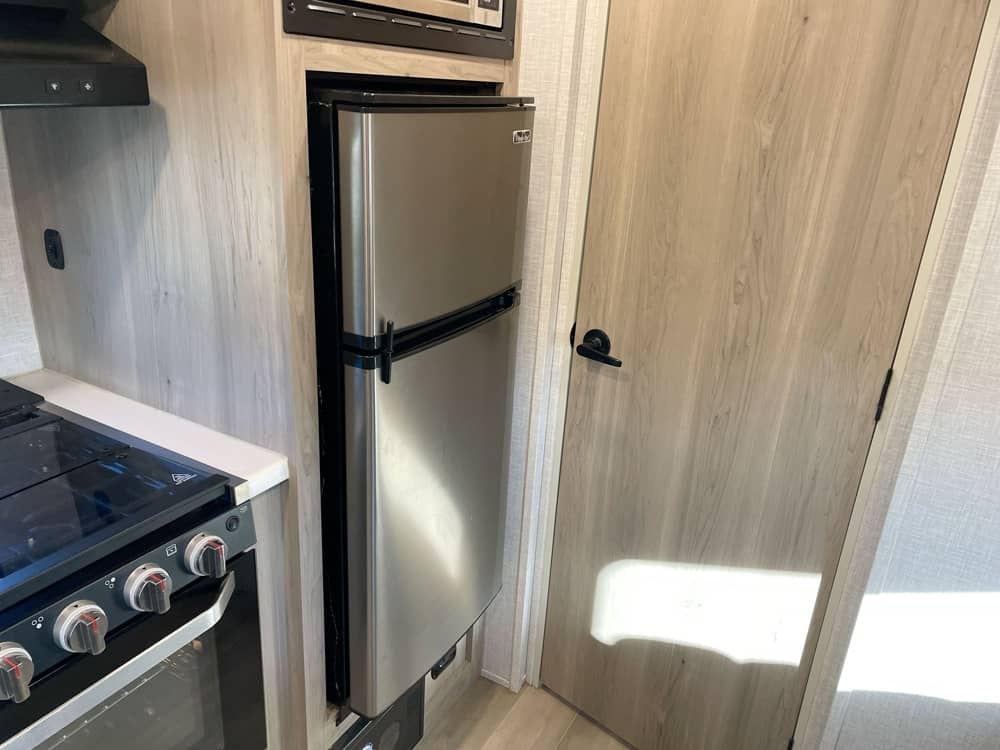 Used 2023 Forest River Flagstaff E-Pro 20FBS - Image 15