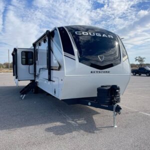 2026 Keystone Cougar 29RLP Fifth Wheel – Luxury, Lightweight & Spacious.